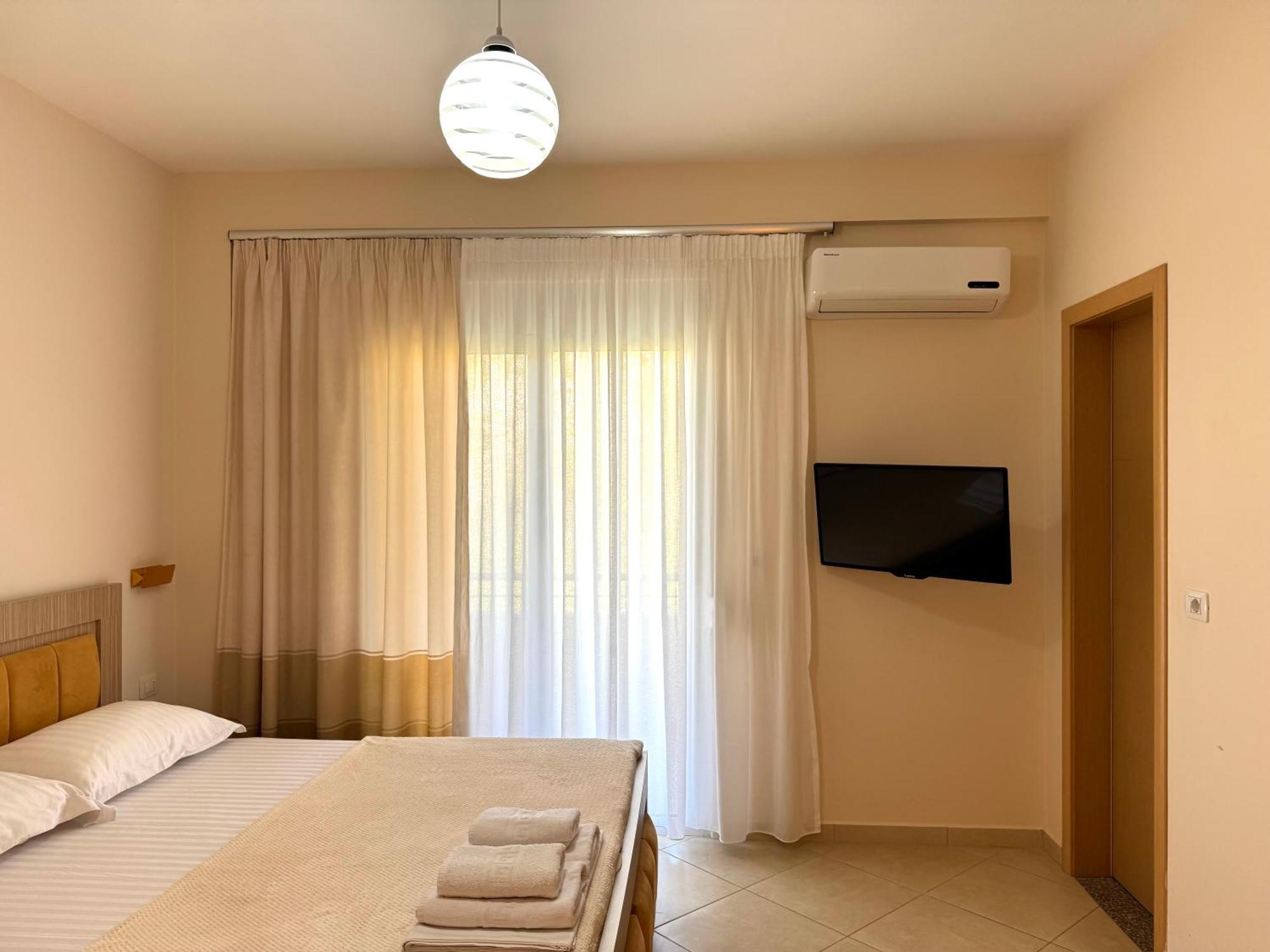 Vila Majola Σαράντα Δωμάτιο φωτογραφία