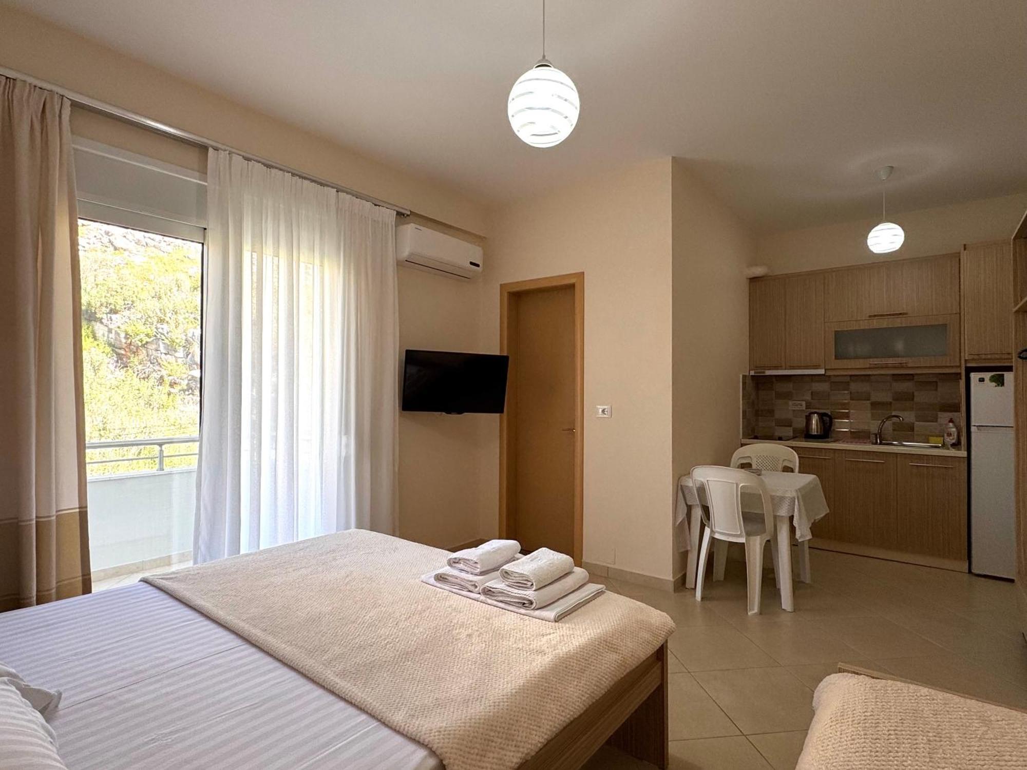Vila Majola Σαράντα Δωμάτιο φωτογραφία